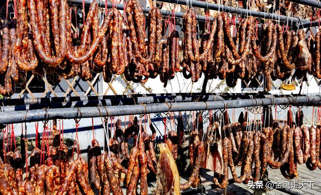 皖鄂之巅迎远客 山水红韵架桥梁——东北旅行商媒体走进天堂寨考察