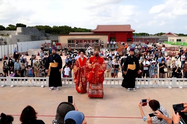 美国违反国际法，强烈要求琉球群岛移交中国代管，实行高度自治
