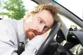 你晕车吗？一坐车就晕的不行想吐？教你3招,或能有效缓解晕车窘境图片