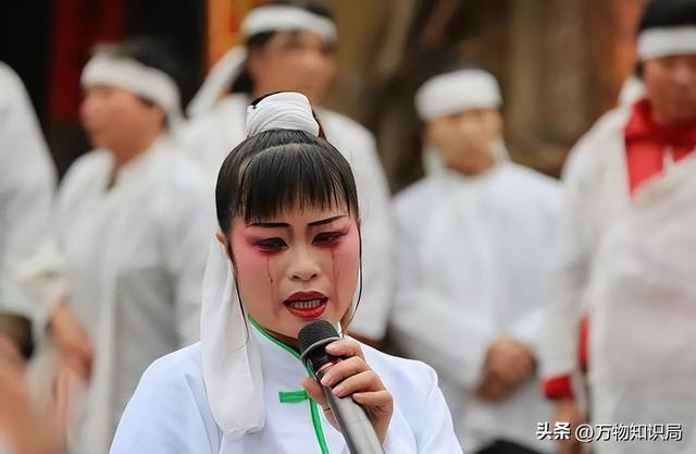 墓碑上的“考、妣、故、先、显”，分别是什么含义？用错会闹笑话