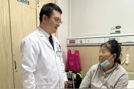 一拖再拖错失保膝良机，关节炎老人只能选择全膝关节置换图片
