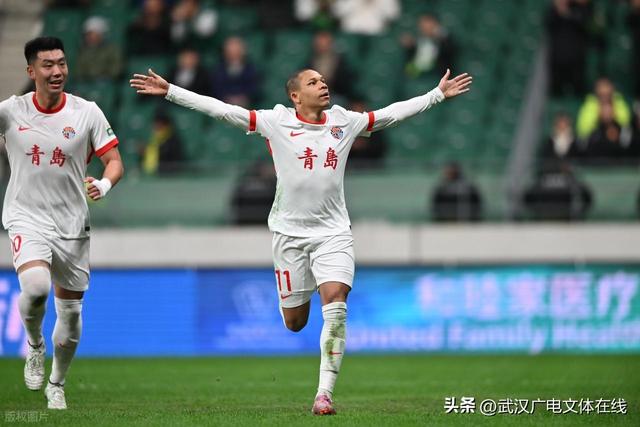 中超综述：争冠三强齐齐遭遇顽强阻击 降级区仍有悬念北京国安成“判官”
