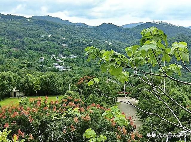 成都龙泉山被冷落的徒步线路，视野超级惊艳，地铁公交车可达！