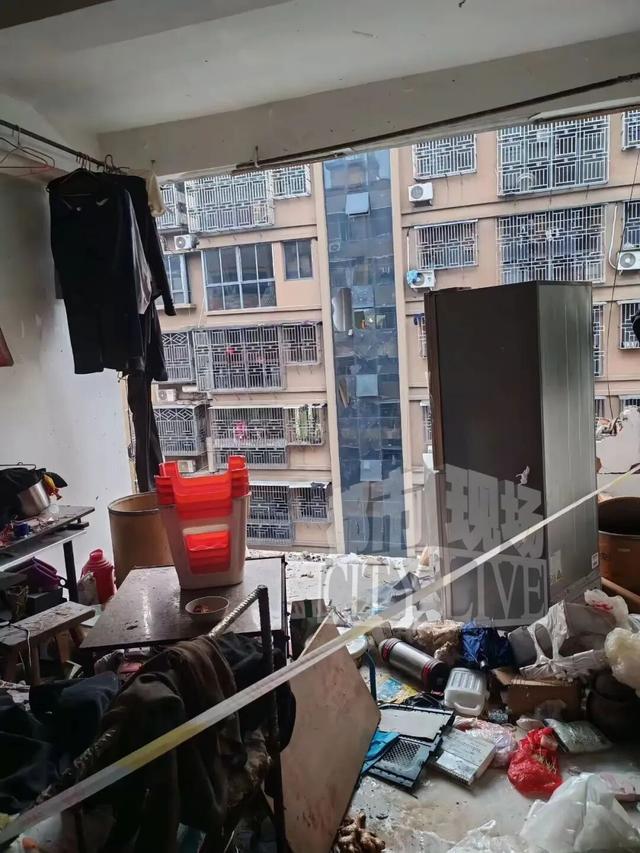 就差这10分钟！温州一出租屋突然爆炸，女子全身烧伤，丈夫因去买苹果躲过一劫