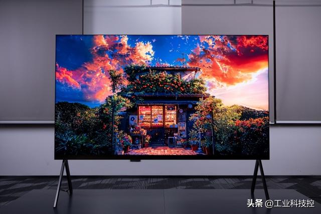 TCL SQD-Mini LED技术打破十年色域僵局，X11L成影视发烧友终极之选