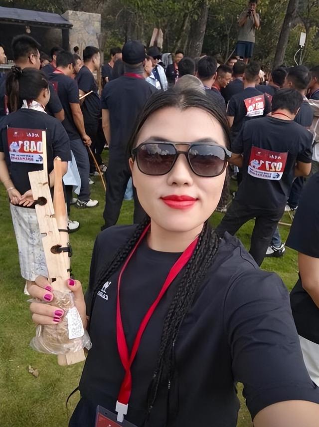 吃相太难看！冷美人爆火才半个多月，令人恶心的一幕就发生了