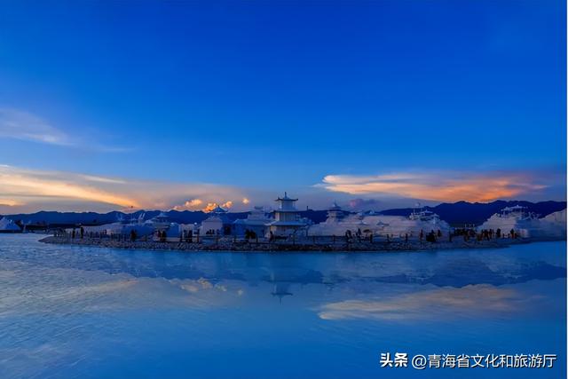 海西的秋天有多绝？从盐湖到胡杨，每一帧都是壁纸