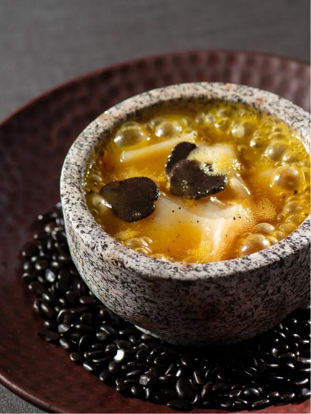 鸡肉干贝花胶沙虫汤 花胶干贝炖鸡