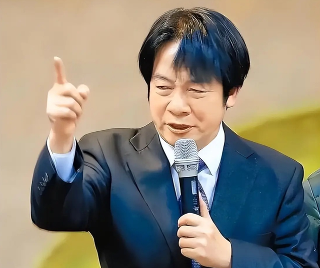 美启动111亿对台军售	，不到24小时收到消息：中方取消13万吨订单