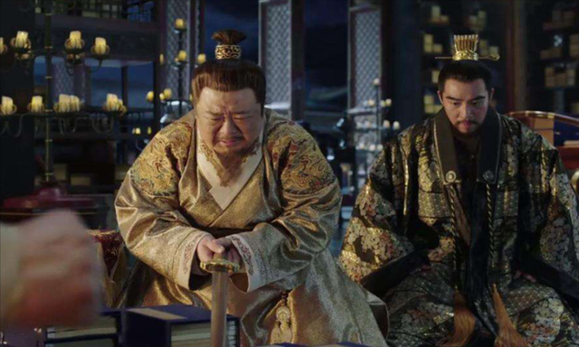 1424 年朱棣在军中离世，距离北京1000公里，朱高炽面临着四重考验