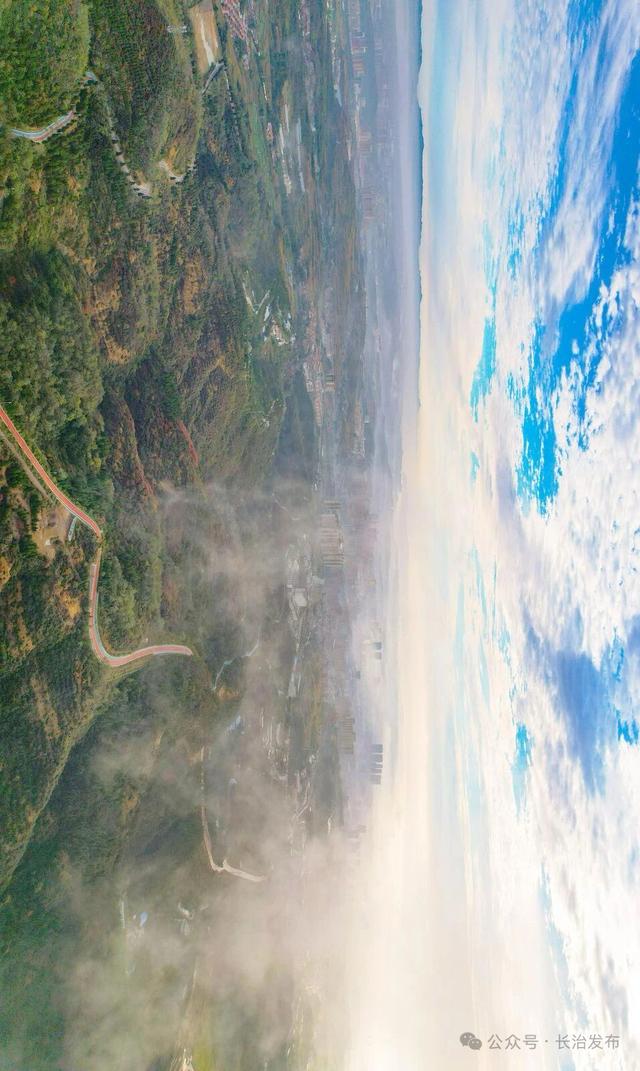 寻色三晋·山河入画｜太行一号旅游公路：在红叶云海间，驶入秋日的山水长卷