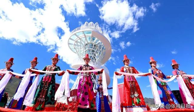 【组图】网络中国节·七夕丨张掖肃南：浪漫七夕 蓝天白云雪峰草原见证爱的承诺