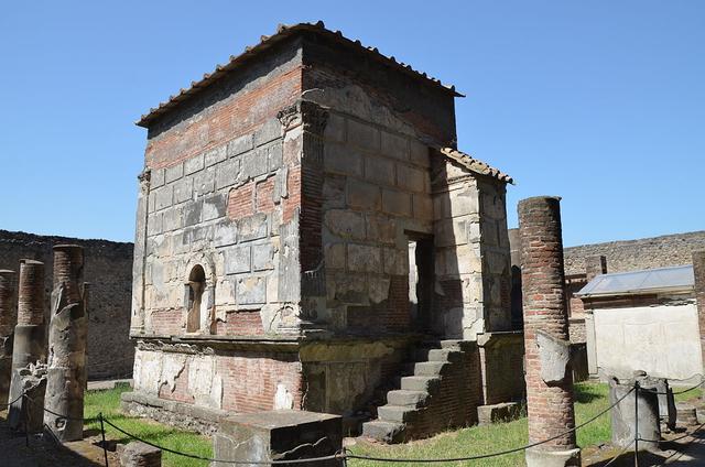 火山灰下的永恒之城：庞贝的秘密与奇迹