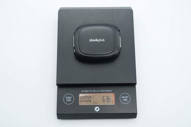 伸缩线+线盒设计，不缠绕更便携，thinkplus 240W轻锋数据线拆解