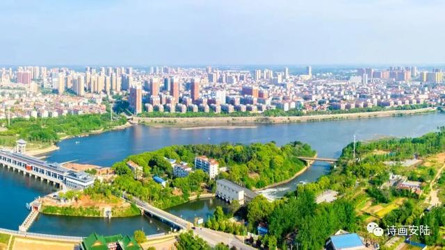 李白在安陆 诗仙大成时——2025安陆李白文化旅游节盛大开幕