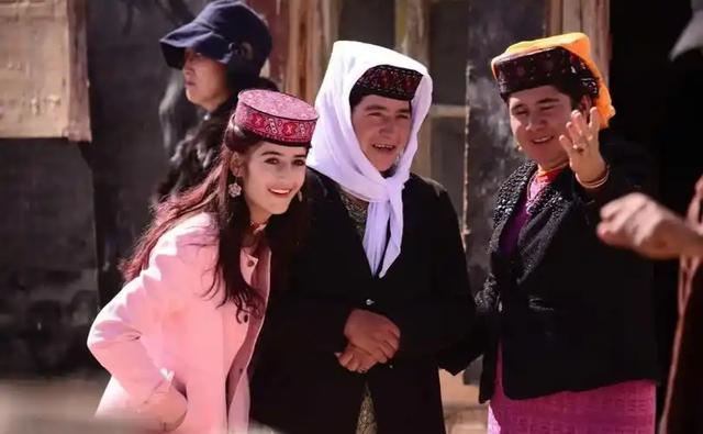 中国唯一的白种人民族:不与外族人通婚,热爱祖国自愿守卫边疆