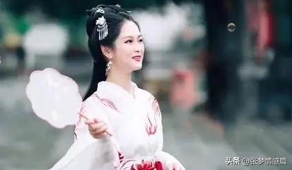 两性关系：一夫一妻制将消失，三这几种婚恋模式席卷中国！