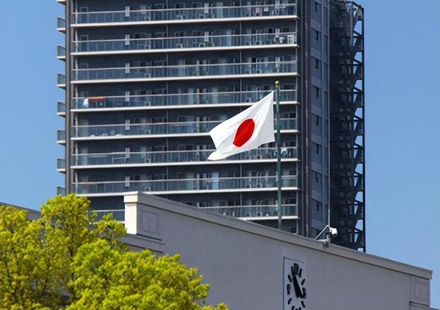 日本砸560亿破坏北京阅兵，中方军报下场，话只说一遍，日本听清