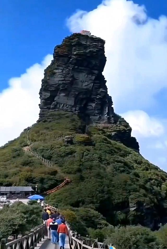 红云金顶，岁月回响