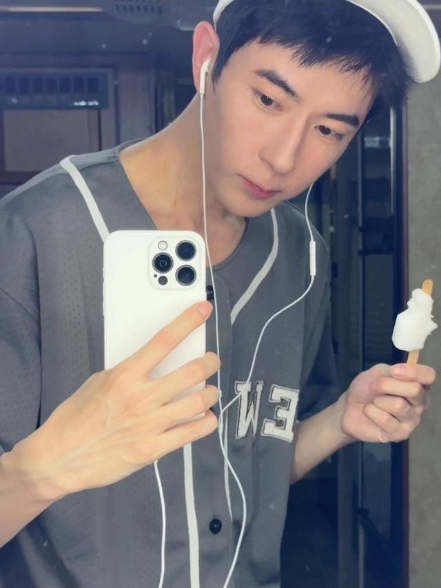 曝演员于朦胧北京坠楼离世！尸体凌晨在楼下被发现，遛狗邻居报警