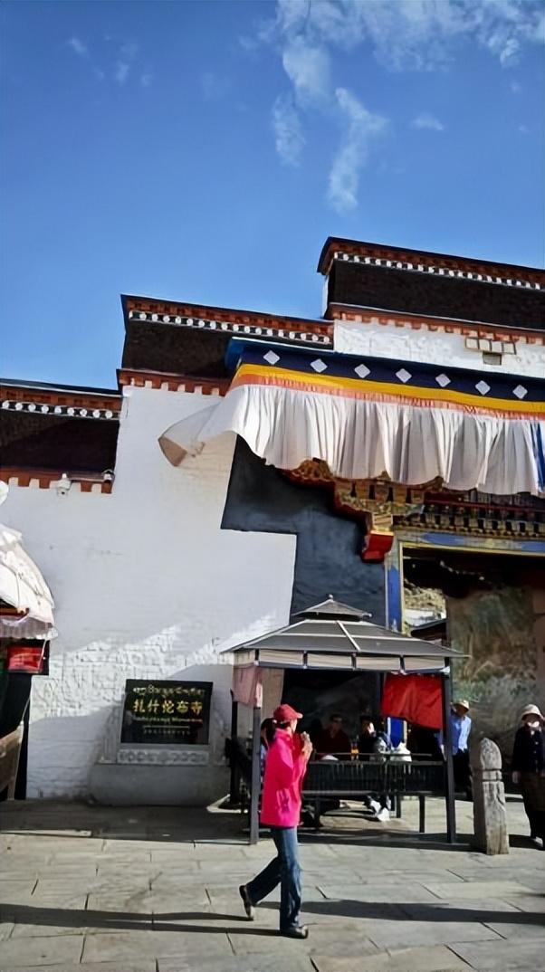 西藏：天与地