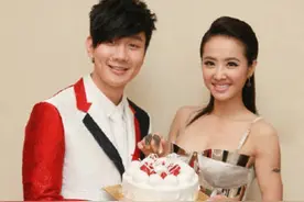 "打卡JJ巡演，比春运还难！速来围观我们的‘音乐诗人’"图片