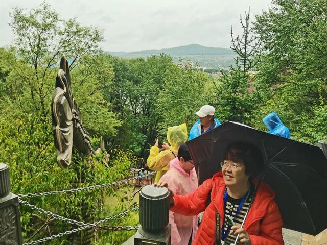 “环西部火车游·崆峒号”开启处暑康养清凉之旅