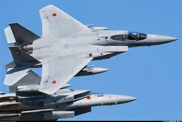 福建舰北上直奔辽宁舰，双航母对日堵门？关键时刻	，日本找菲告状