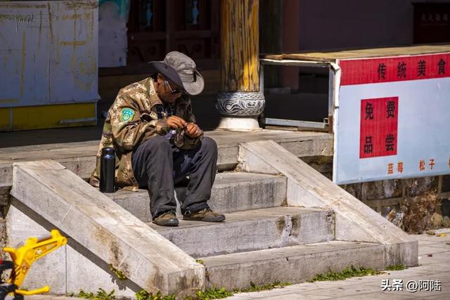 沙力旅游服务驿站曾是很完美的观景平台,可惜目前已经略显破败
