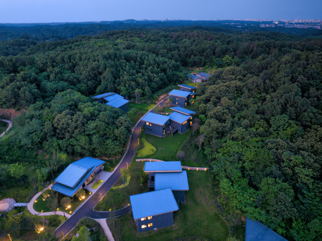 九九重阳，人往高处走