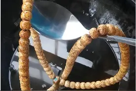 满大街的“玉化菩提”，原来是机刷出来的，专家：有致癌物！图片