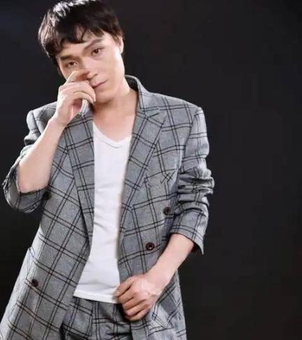 曝34岁知名演员已被枪毙！中国娱乐圈首例，倪大红、李雪健被牵连