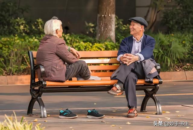 我64岁才醒悟：晚年只要有10万存款和养老金，就不要打工，没意义