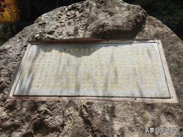 实在没想到,浙江竟然也有一座千佛山,春日里被誉为江南小九寨