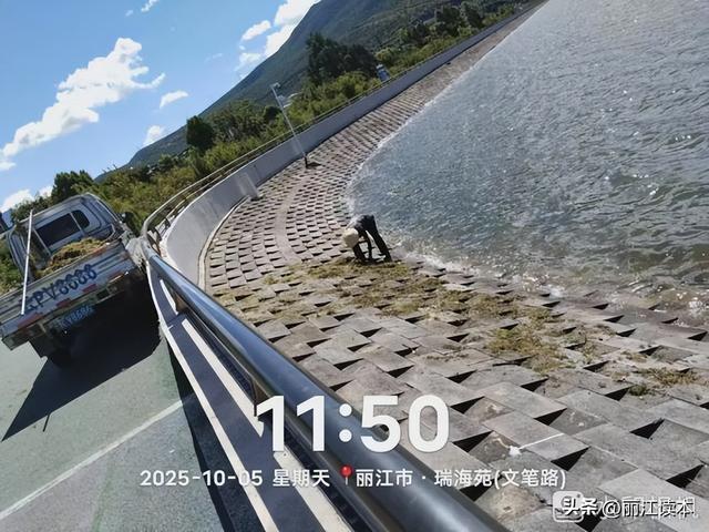 文笔海这么美，那些乱丢垃圾的，你怎么忍心?！