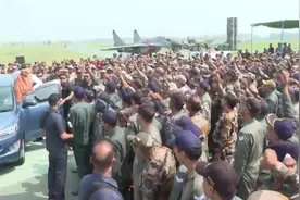 莫迪高调视察遭袭基地，图片显示S400依然完好？印巴到底谁在撒谎图片