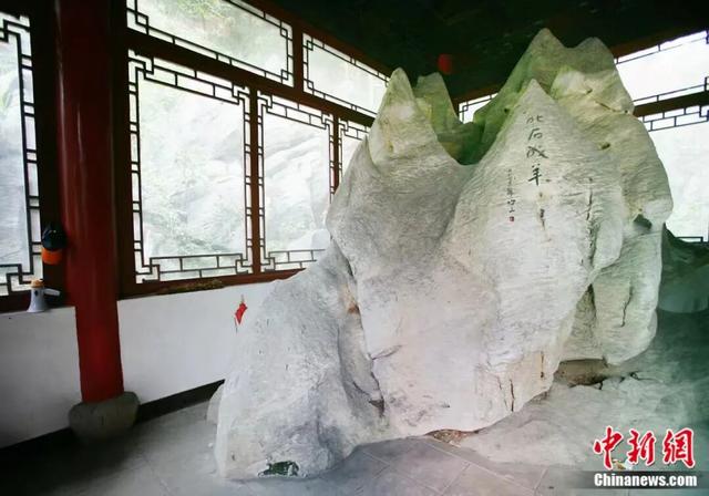 人这一辈子，一定要去爬一趟金华山！