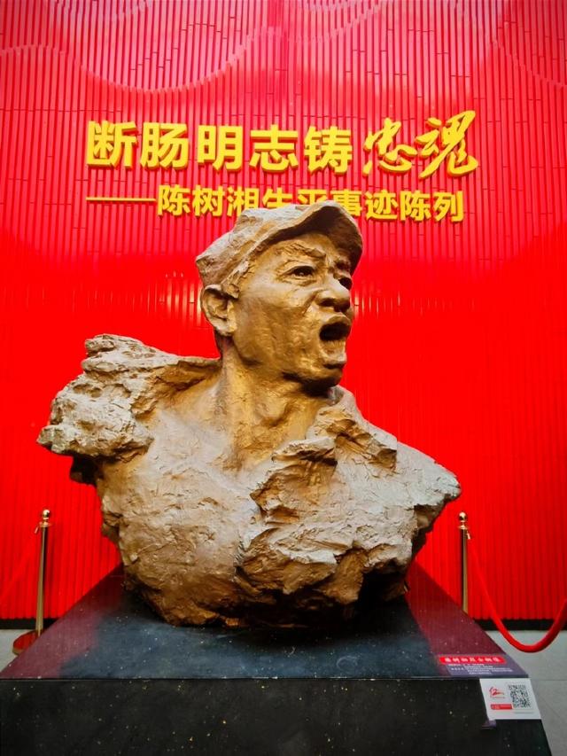 全长两万五千里，重走长征路！这才是最适合60后挑战的硬核自驾游