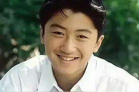 破案了！张柏芝的两个儿子被吐槽长残了，其实谢霆锋以前也不好看图片