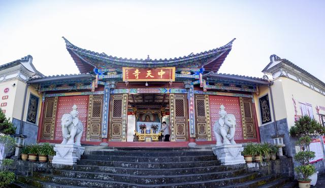 腾冲游之和顺古镇