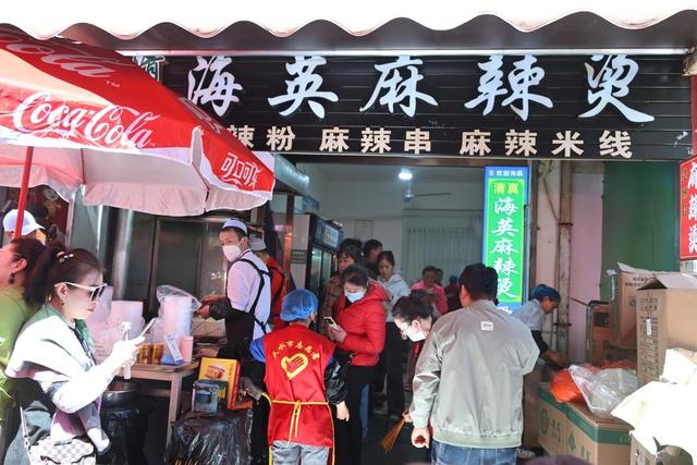 没景点没资源！三小城凭啥从“网红” 变 “长红”？