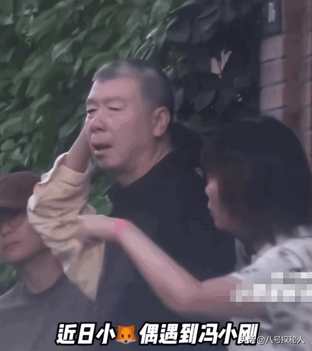 徐帆回应离婚5个月，冯小刚近况曝光	，他的“小心思”再藏不住了