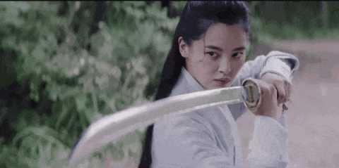 辛芷蕾：凭一腔欲望在寒门里逆袭
