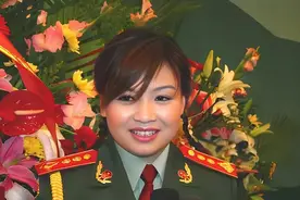 因演唱《山路十八弯》走红，三次登上春晚的李琼，如今销声匿迹图片