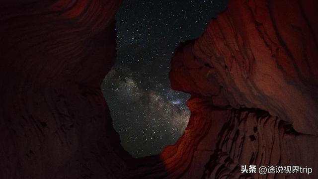 这里是中国最孤独的城市，人迹罕至无人区包围，却美得像个意外