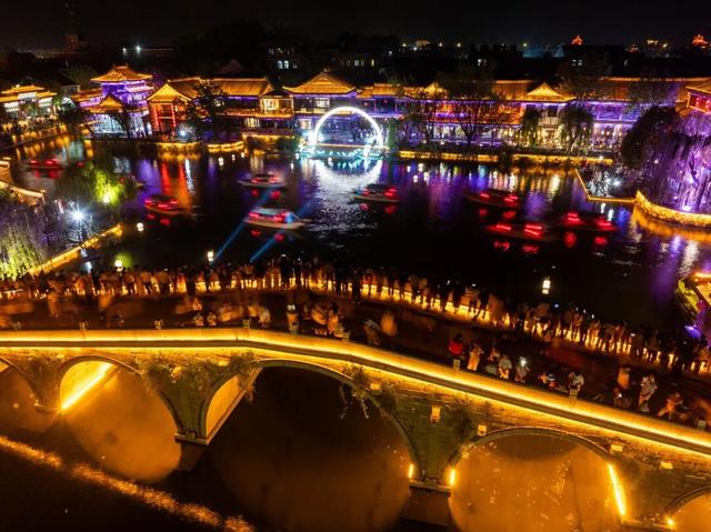 踏春游古城，研学好时光！一起来台儿庄古城探索文化盛宴！