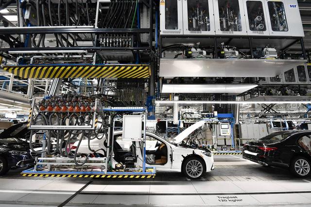 荷兰"暂停禁令"虚晃一枪，仍卡死安世控制权，中方：这只是第一步