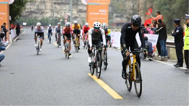 一个周末，“嘉”倍精彩