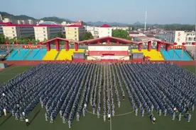 超燃！毛坦厂中学军训现场图来啦图片