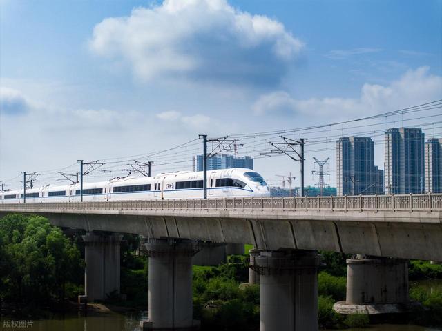 中国最大央企诞生：坐拥近10万亿资产，200万员工，利润不足40亿